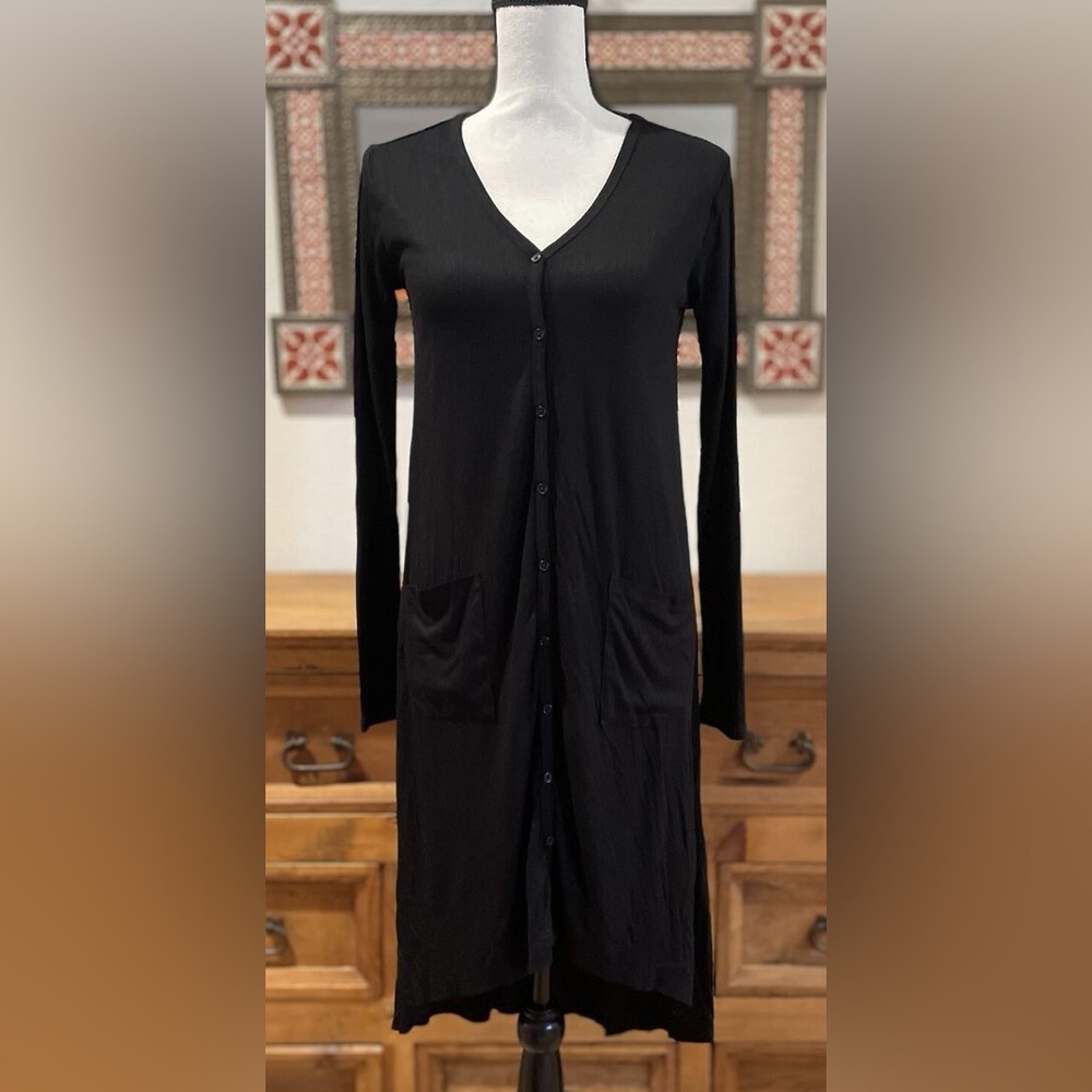 Harlow Black V-Neck Long Sleeve Cardigan